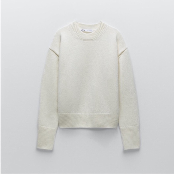 L. Zara 100% Wool Sweater - Picture 5 of 14